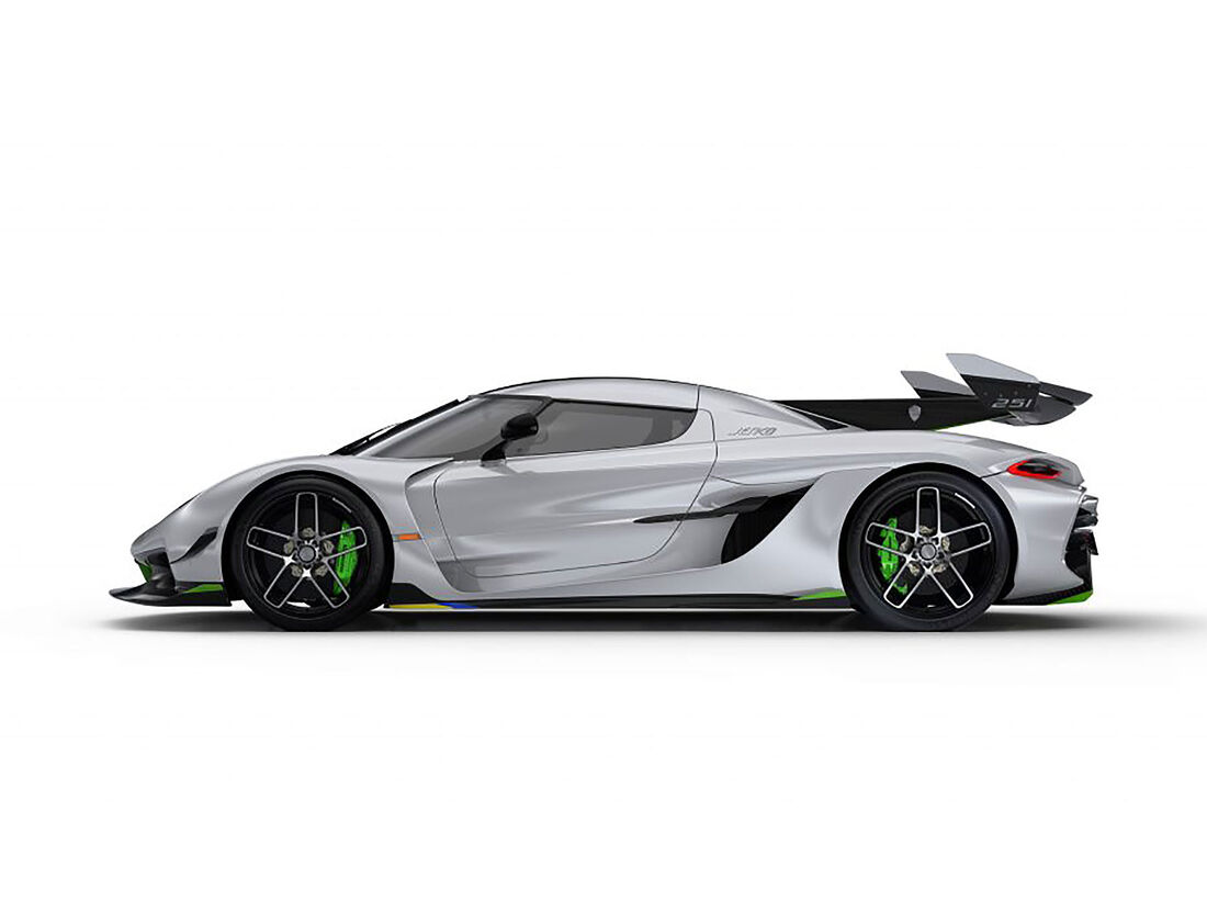 Koenigsegg jesko attack. Кенигсегг Йеско. Koenigsegg Jesko. Машина Koenigsegg Agera 2020. Koenigsegg Jesko 2020.