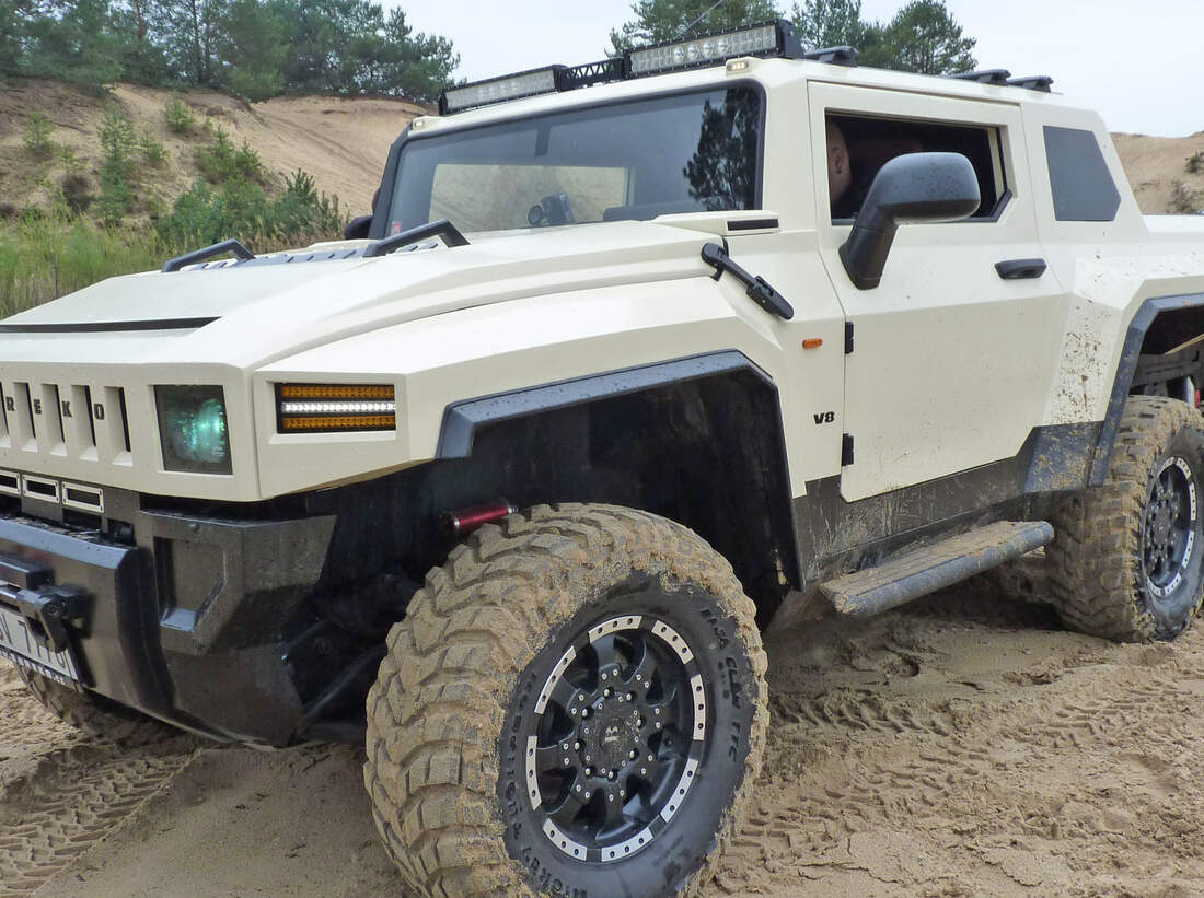 Hummer bureko 6x6