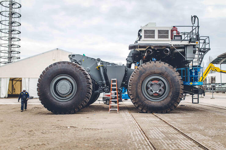 Liebherr T 264 Muldenkipper Der Koloss Von Riem Auto Motor Und Sport