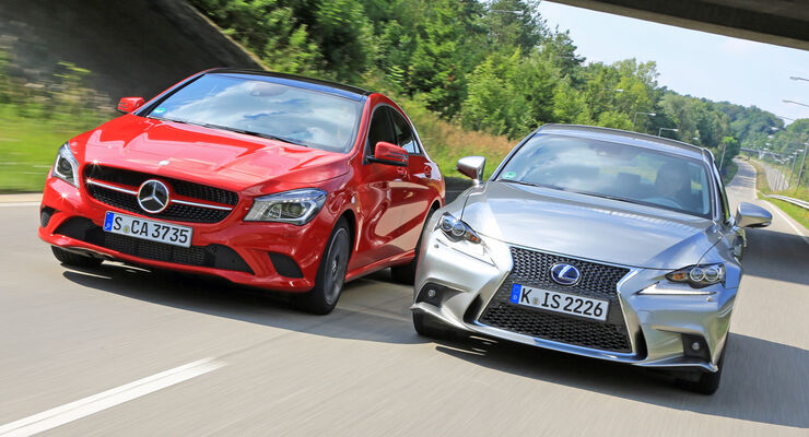 Mercedes CLA 250 und Lexus IS 300h im Fahrbericht: Limousinen mal