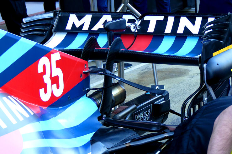Sergey-Sirotkin-Williams-F1-Test-Barcelo